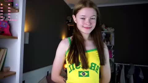 Mary online show from December 2025 11:17:01 AM