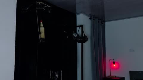 Snapshot of angelabl0odborne chatting on October 2025 10:36:01 PM Angela help me reach 100 thumbs up online show from October 2025 10:36:01 PM