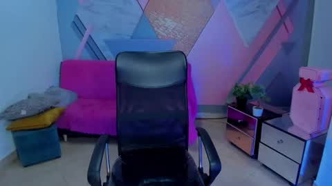 Snapshot of angelacoffee chatting on November 2025 04:01:02 AM Angela online show from November 2025 04:01:02 AM