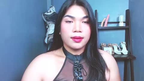 Snapshot of angeladrew73 chatting on May 2026 01:57:01 AM Angela online show from May 2026 01:57:01 AM