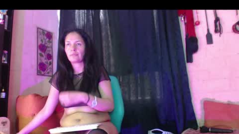 Snapshot of angelamaturevip chatting on June 2026 09:26:02 PM Angela online show from June 2026 09:26:02 PM