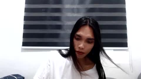 SENORITA online show from February 2025 12:48:02 PM