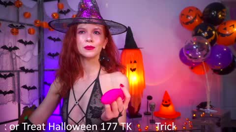 Aimi Selena  Daisy online show from November 2025 05:32:02 AM