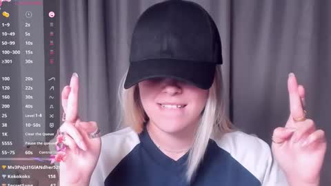 Snapshot of angelanty chatting on September 2025 05:51:02 PM Darsi Anty online show from September 2025 05:51:02 PM