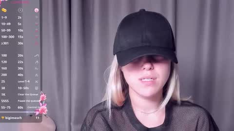 Snapshot of angelanty chatting on September 2025 03:28:02 PM Darsi Anty online show from September 2025 03:28:02 PM