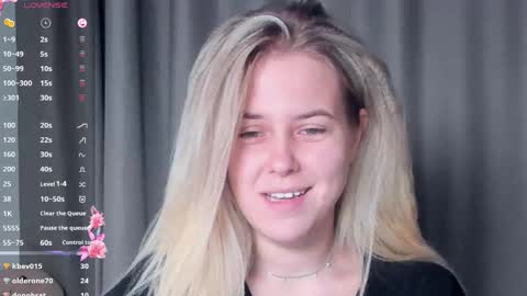 Snapshot of angelanty chatting on October 2025 03:35:01 PM Darsi Anty online show from October 2025 03:35:01 PM