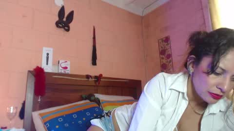 angelataysonvip online show from February 2025 03:46:01 PM