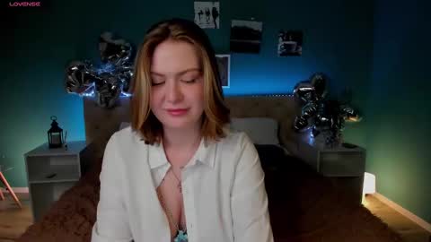 angelawallace online show from February 2025 11:18:02 AM