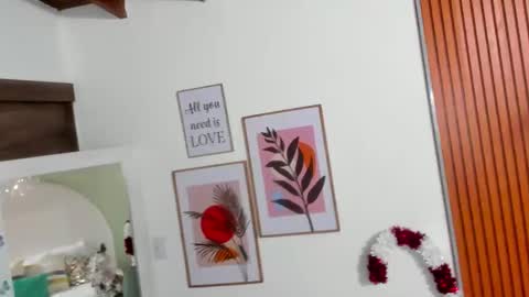 Snapshot of angelbennet_ chatting on December 2024 03:27:02 AM Angel Bennet online show from December 2024 03:27:02 AM