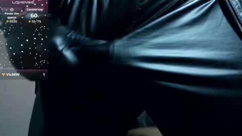 Angel Bianchi online show from October 2025 07:58:01 PM