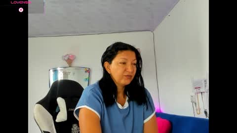 Snapshot of angelblue972344 chatting on July 2026 01:41:02 PM angel online show from July 2026 01:41:02 PM