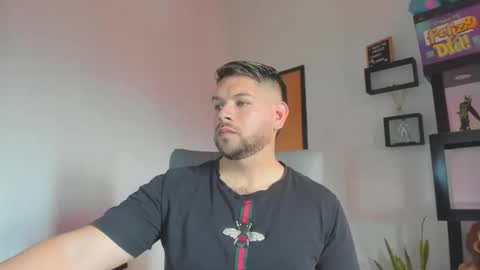 Snapshot of angelcute3 chatting on October 2025 03:47:02 PM angel online show from October 2025 03:47:02 PM