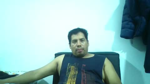 angeldavid90 online show from May 2026 11:01:04 PM