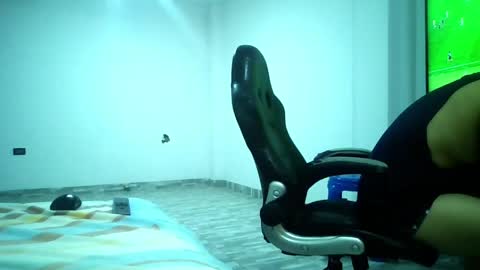 angeldavid90 online show from June 2026 09:39:01 PM
