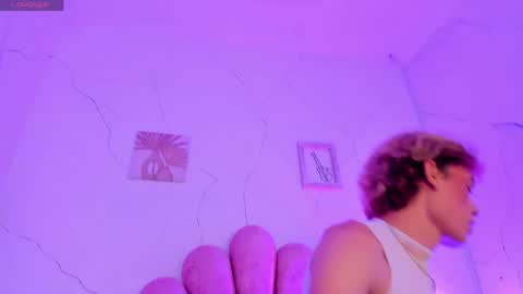 Angel Doll online show from April 2026 05:18:02 AM