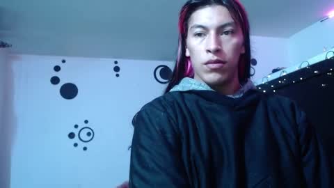 angele online show from February 2025 02:23:01 AM