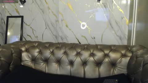 angel online show from September 2025 05:58:01 PM