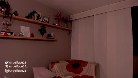 Snapshot of angelface25_ chatting on March 2025 12:42:02 AM . online show from March 2025 12:42:02 AM