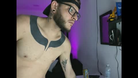 Snapshot of angelfrancooo chatting on November 2025 06:05:01 AM angelfrancooo online show from November 2025 06:05:01 AM