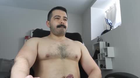 Angel Fusco online show from April 2026 04:43:02 PM