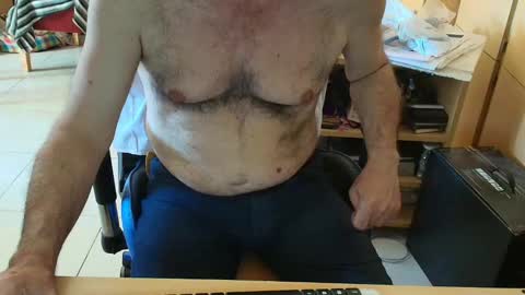 Snapshot of angelgarcia269 chatting on November 2025 11:53:01 AM angelgarcia269 online show from November 2025 11:53:01 AM