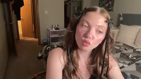 Princess Peach online show from January 2025 02:04:01 AM