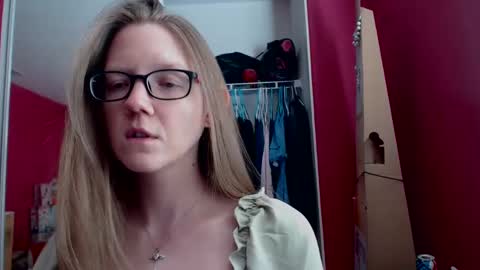 Snapshot of angelicangel3 chatting on January 2025 10:24:02 PM AngelicAngel online show from January 2025 10:24:02 PM
