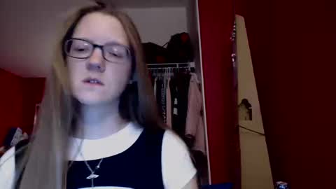 Snapshot of angelicangel3 chatting on October 2025 05:43:02 AM AngelicAngel online show from October 2025 05:43:02 AM