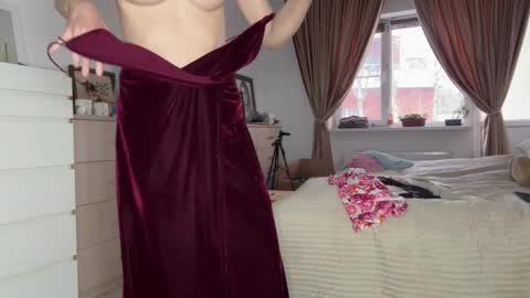 angelicfenix online show from February 2026 01:54:02 PM