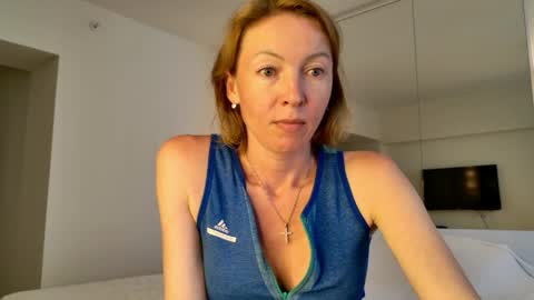 Snapshot of angelicfenix chatting on June 2026 01:37:01 PM angelicfenix online show from June 2026 01:37:01 PM