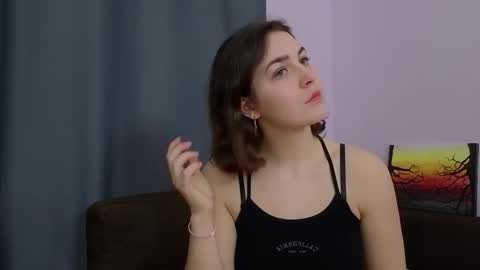 Roxi online show from February 2026 07:35:01 PM