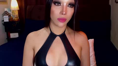 MS. AMALIA online show from January 2025 06:17:01 AM