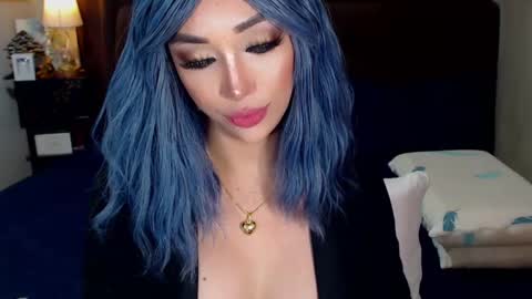 MS. AMALIA online show from January 2025 09:55:01 AM