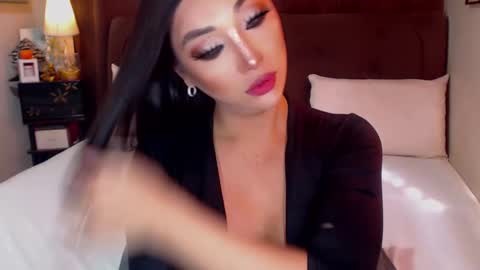 MS. AMALIA online show from February 2025 06:17:02 AM