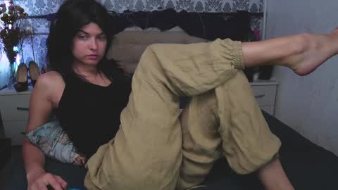 Snapshot of angelika_rouge chatting on September 2025 05:56:02 PM Angelika Rouge online show from September 2025 05:56:02 PM