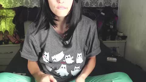 Angelika Rouge online show from October 2025 05:08:01 PM