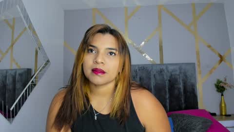   Angelina  online show from December 2024 03:25:02 AM