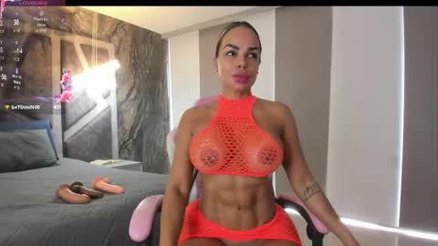 Angelina online show from September 2025 02:28:01 PM
