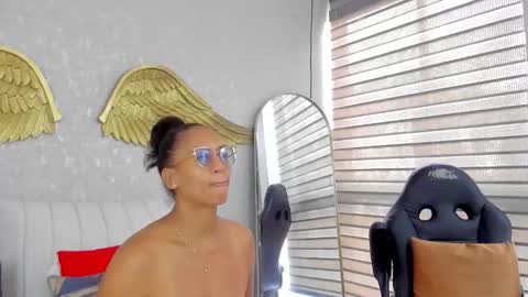 Angelina online show from March 2026 02:08:01 PM