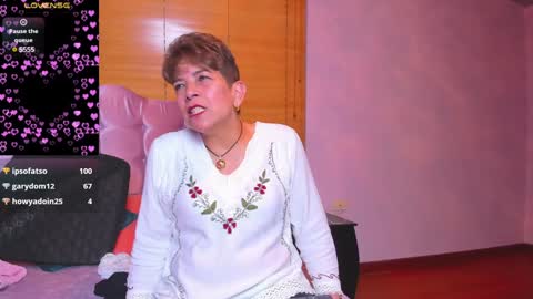 Snapshot of angelina_stone_65 chatting on January 2025 10:05:01 PM Angelina online show from January 2025 10:05:01 PM