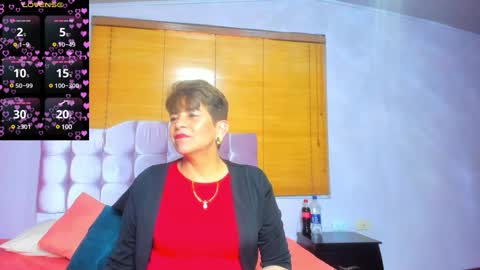 Snapshot of angelina_stone_65 chatting on January 2025 10:41:02 PM Angelina online show from January 2025 10:41:02 PM