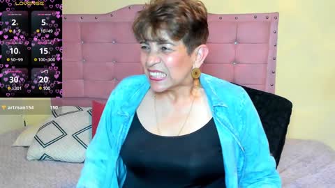 Snapshot of angelina_stone_65 chatting on January 2025 01:08:01 AM Angelina online show from January 2025 01:08:01 AM