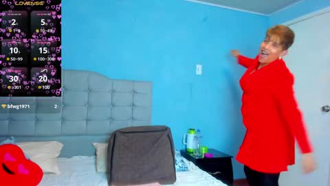 Snapshot of angelina_stone_65 chatting on January 2025 01:08:01 AM Angelina online show from January 2025 01:08:01 AM