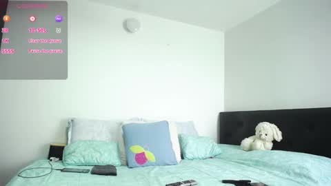 Snapshot of angelina_stone_65 chatting on March 2025 04:44:02 PM Angelina online show from March 2025 04:44:02 PM