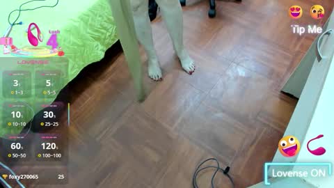 Snapshot of angelina_stone_65 chatting on October 2025 12:53:01 AM Angelina online show from October 2025 12:53:01 AM