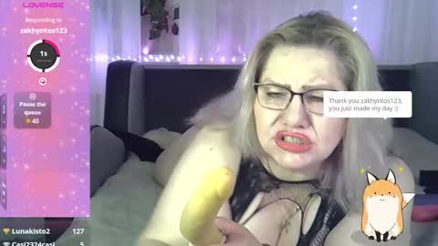 Snapshot of angelinaglam chatting on October 2025 04:49:01 PM AngelinaGlam online show from October 2025 04:49:01 PM