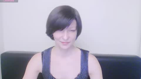 Angelina online show from February 2025 10:54:02 AM