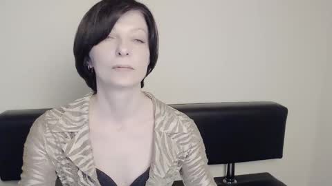 Angelina online show from February 2025 07:38:02 AM