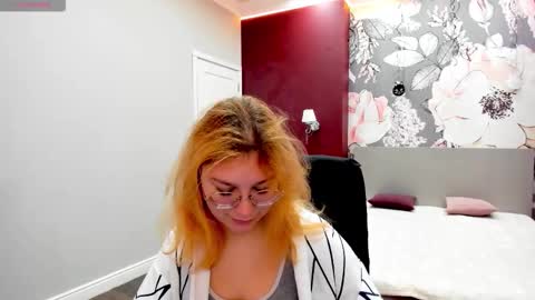 AngelinaLow online show from February 2026 08:00:02 AM