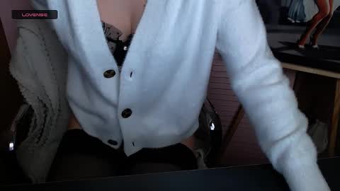 Angelina online show from February 2025 08:18:01 AM